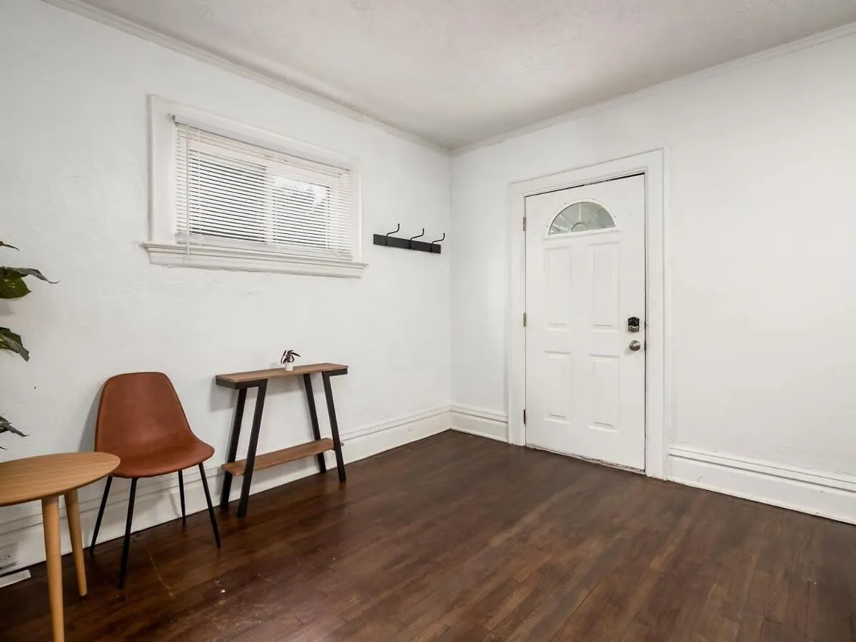 Casa vacanze Large 5 Bedroom House Next To Osu, Sleeps 16 Columbus